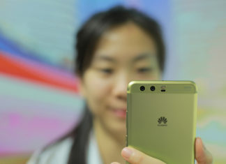หลังเลนส์ Huawei P10 Plus ให้ภาพสื่อความหมาย