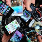 FRANCE-ECONOMY-TELECOMMUNICATION-SMARTPHONES