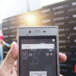 Xperia-XZs-05
