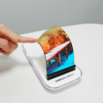 samsung-foldable-phone-and-bixby-1