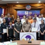 กลาง 002