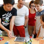 8 ทักษะที่เด็กยุคดิจิทัลต้องมี แบบนี้ไม่โดน AI แย่งงาน