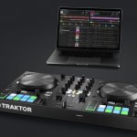 img-ce-crop-right-traktor_kontrol_s2_mk3_overview_02_intro-4d9db3d61036e4a2f77f6e7c1989a137-m@2x