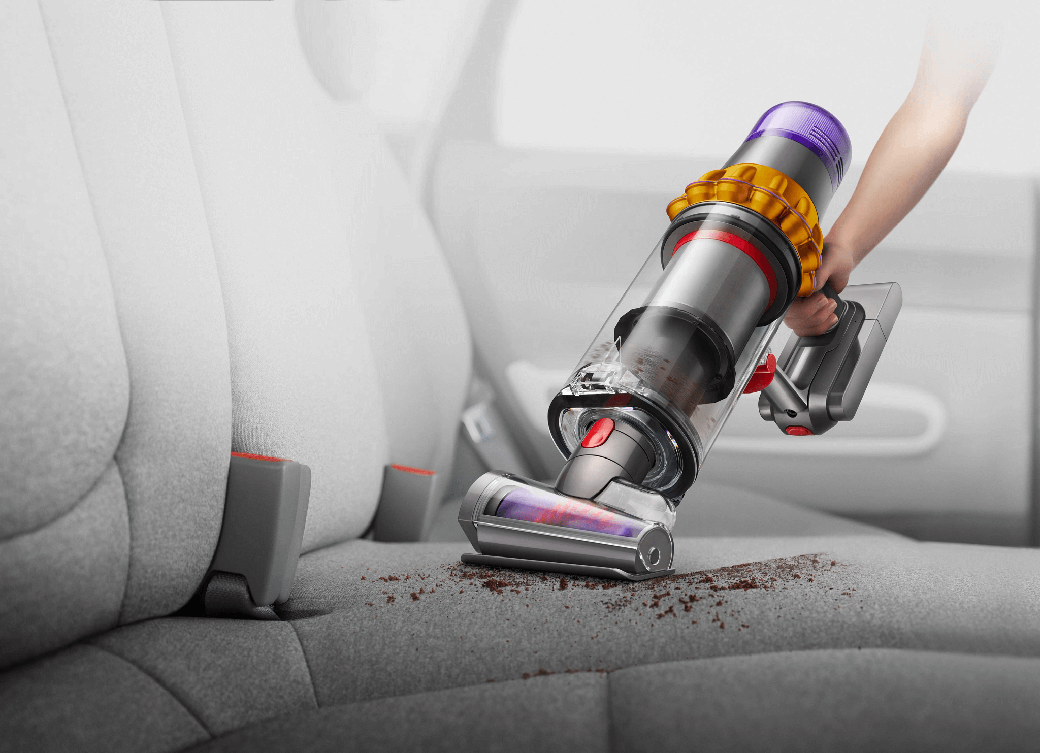 Dyson V15 Detect_Hair Screw Tool in car techhub