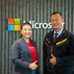 พลอากาศตรี อมร ชมเชย และ นางสุภาณี อนุวงศ์วรเวทย์