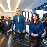 MG Prime Minister visits MG Battery Plant 003