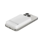 BPD006btWH_MagneticQi2PowerBanks_3-4FlatDown_WEB