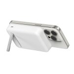 BPD008btWH_MagneticQi2PowerBanks_3-4Horizontal_WEB