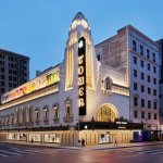 apple_nso-tower-theater-la_street-view_06222021_Full-Bleed-Image.jpg.large (1)