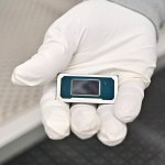 gloved-hand-intel-core-ultra-series-3