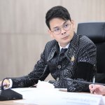 นายไชยชนก ชิดชอบ รัฐมนตรีว่าการกระทรวงดีอ