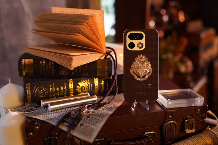 ภาพ_realme 16 Pro Harry Potter Edition_Product Display_5