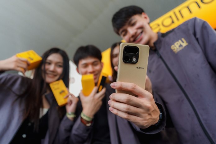 ภาพข่าวประชาสัมพันธ์_realme_2_0