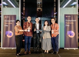 ยิบอินซอย เน็กซ์ รับรางวัล Partner of the Year (Thailand) จาก Red Hat